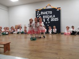 2025-11-06 Święto rogala w Osieku